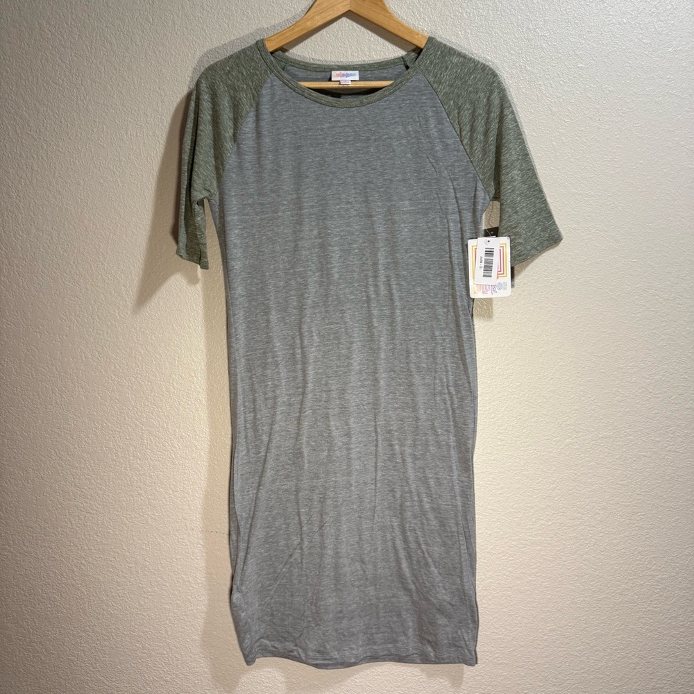 🌵 2/$20 LuLaRoe - Julia - Heather Gray & Olive Green Dress - NWT - Size Small